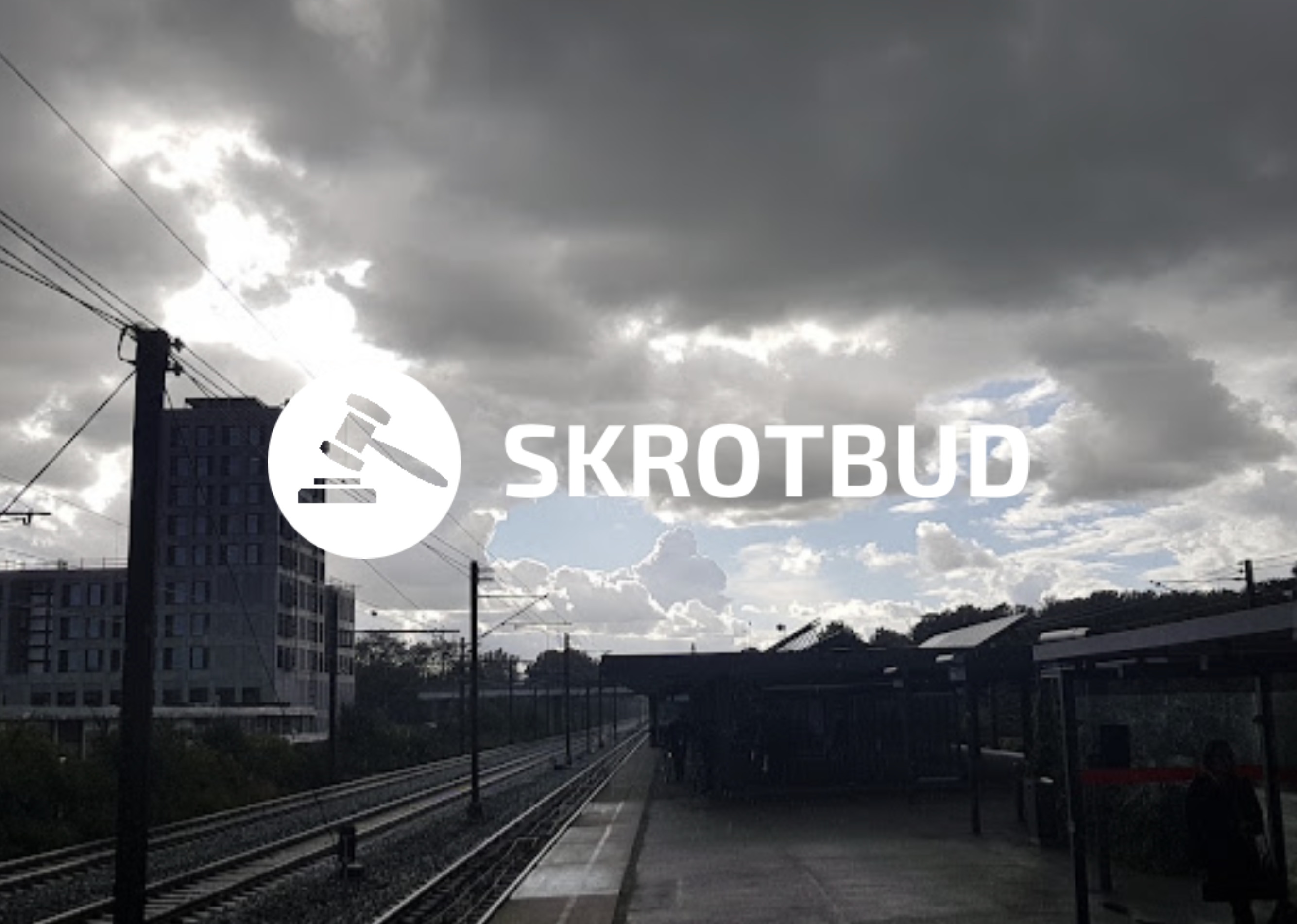 Bil ved Albertslund Station eller Centrum